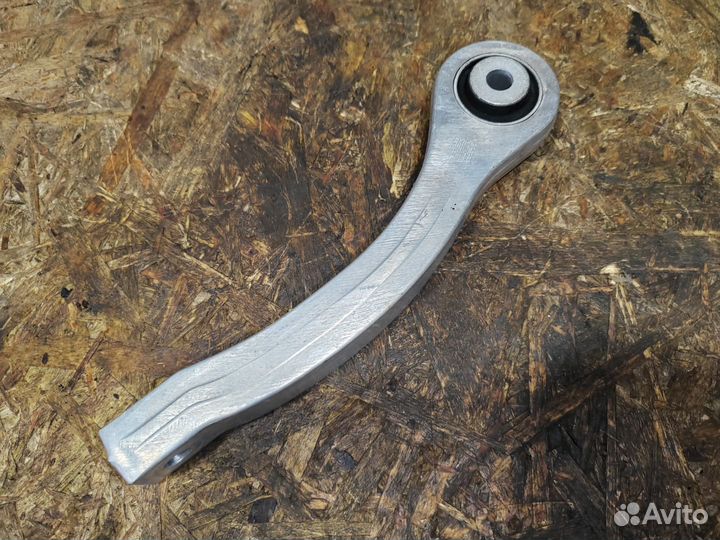 Стойка стабилизатора передняя Volkswagen Touareg 3