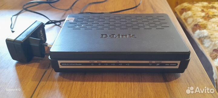 Маршрутизатор D-Link DSL-2540U