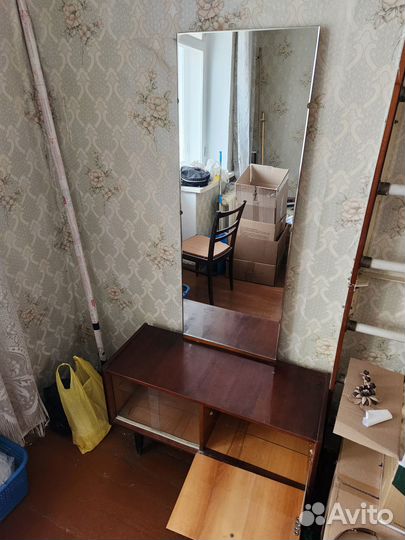Тумба с зеркалом СССР