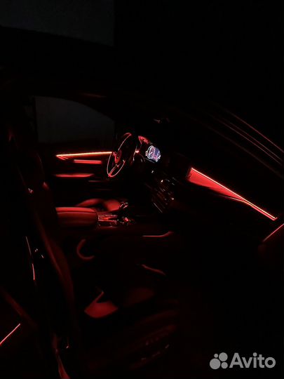 Контурная ambient подсветка салона