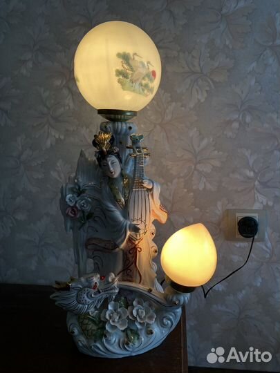 Японская статуэтка с лампой большая ретро