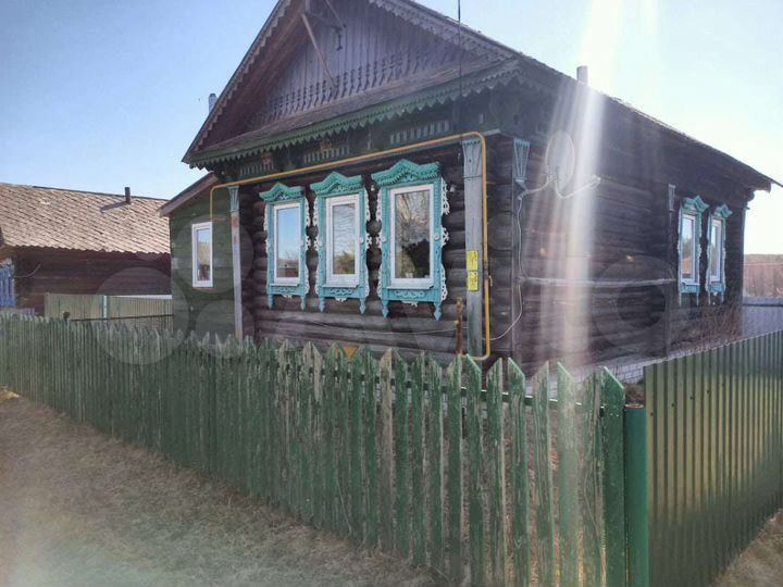 Дом 37,5 м² на участке 10,5 сот.