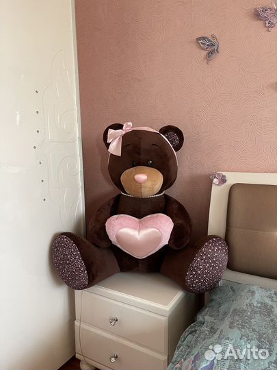 Плюшевый медведь