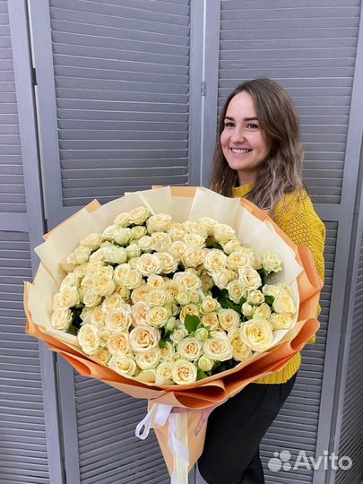 Роза кустовая пионовидная в упаковке доставка