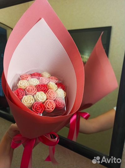 Букет из шоколадных цветов