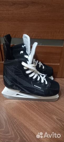 Коньки хоккейные