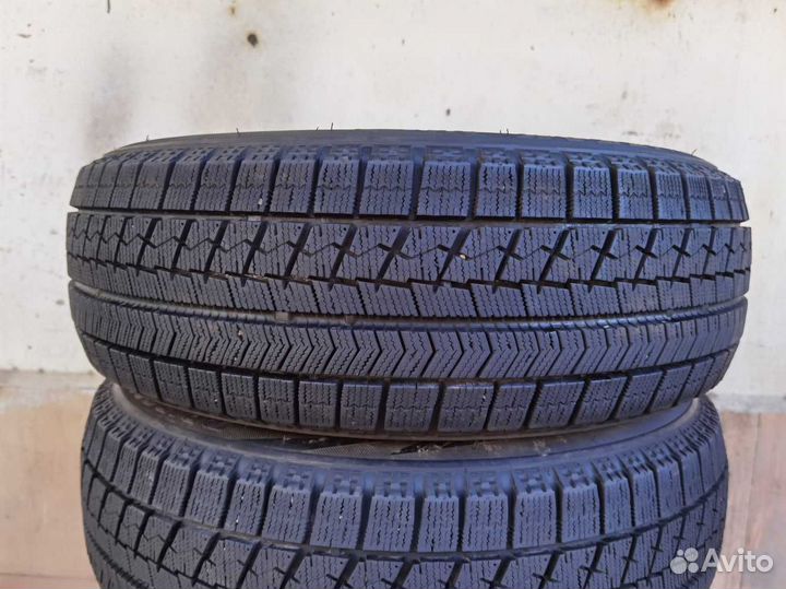 Bridgestone Blizzak VRX 185/60 R15 84Q