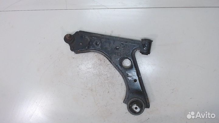 Рычаг подвески Opel Corsa D, 2010