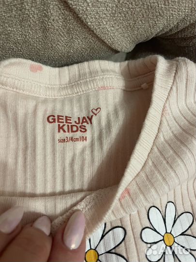 Вещи пакетом на девочку 104