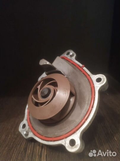 Помпа для Peugeot/Citroen двигатель EP6