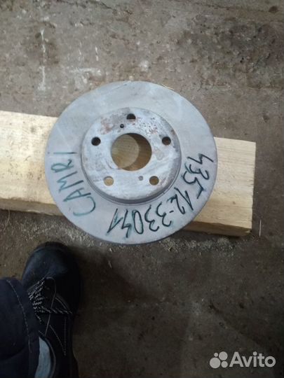 Диск тормозной новый Toyota Camry,Авенсис, Лексус