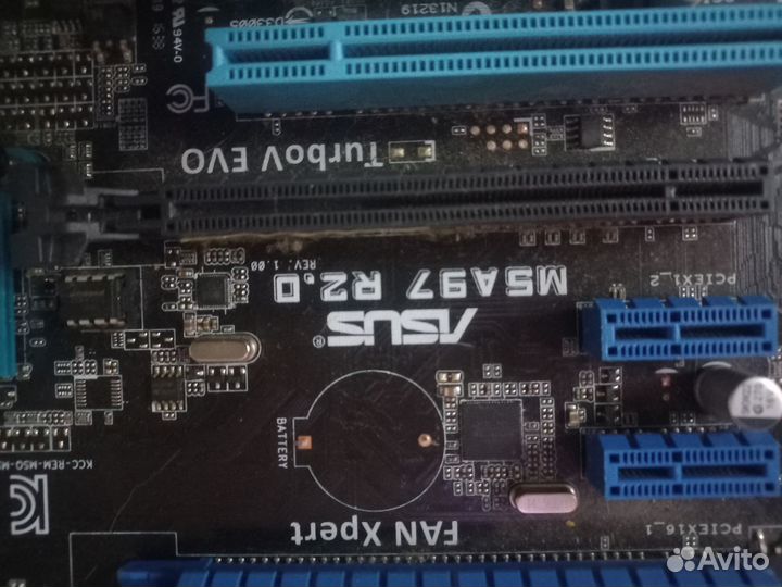 Плата Asus M5A97 R2.0 Soc-AM3 AMD970 DDR3 ATX AC'9