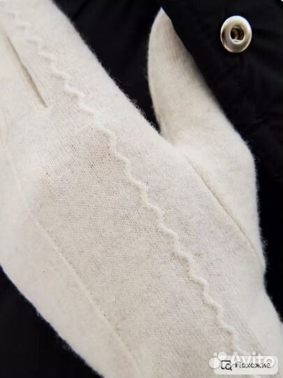 Перчатки женские кашемировые осенние сенсорные тон