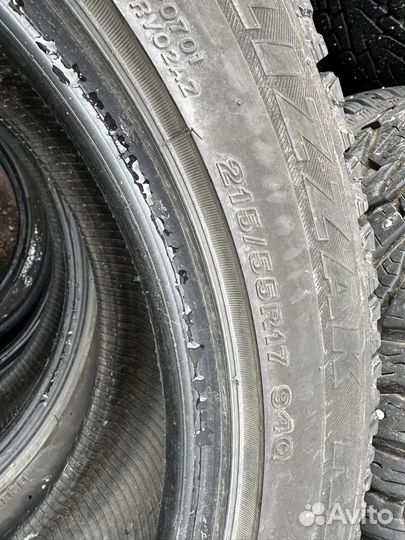 Bridgestone Blizzak Revo2 215/55 R17