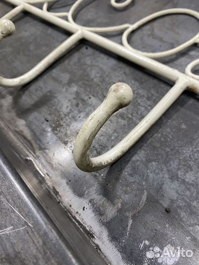 Кованная вешалка