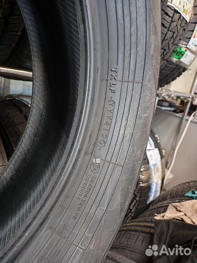Yokohama BluEarth AE50 215/65 R17 99V