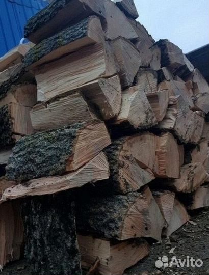 Дрова колотые дуб