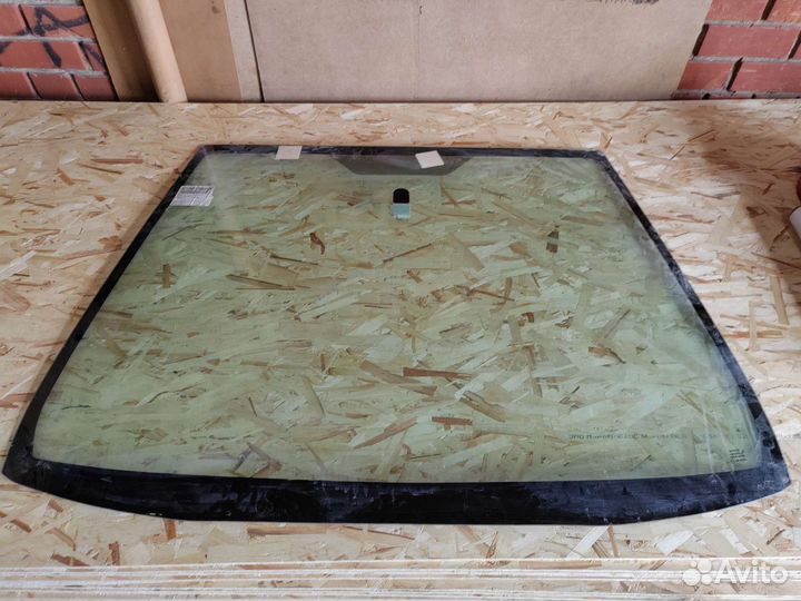 Лобовое стекло Honda Сivic 3D S5T