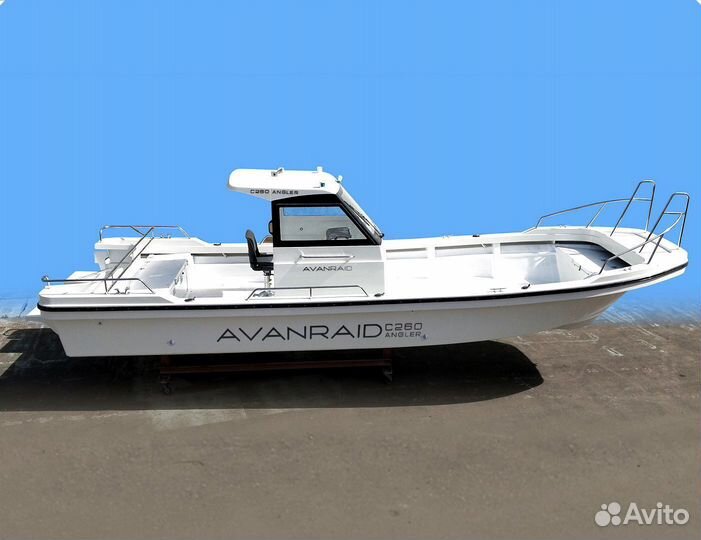 Катер Avanraid C260 Angler