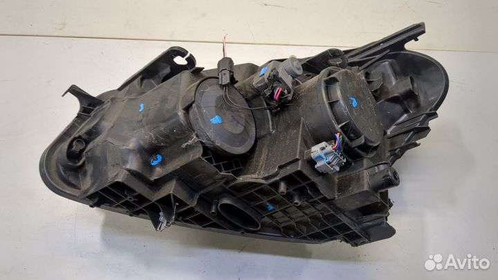 Фара (передняя) Nissan Qashqai, 2012