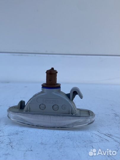 Указатель поворота (поворотник) fiat Panda ll