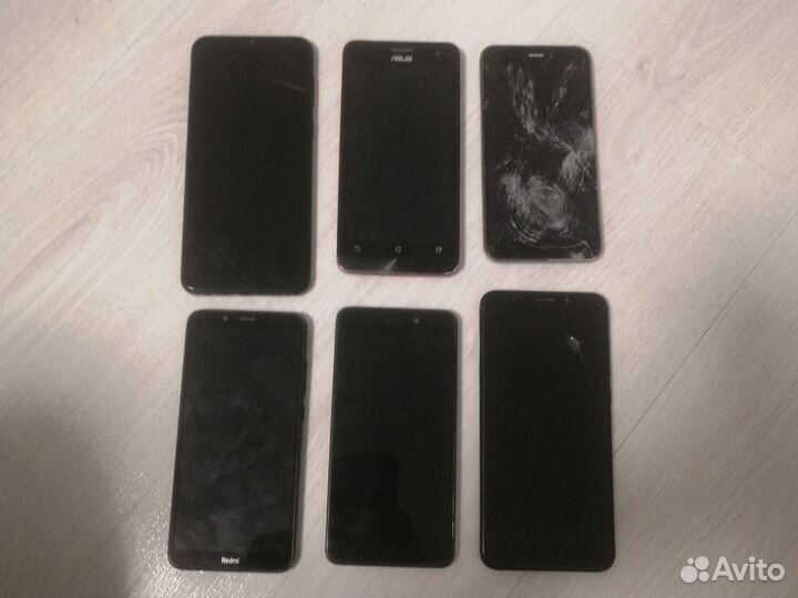 Запчасти на телефоны одним лотом