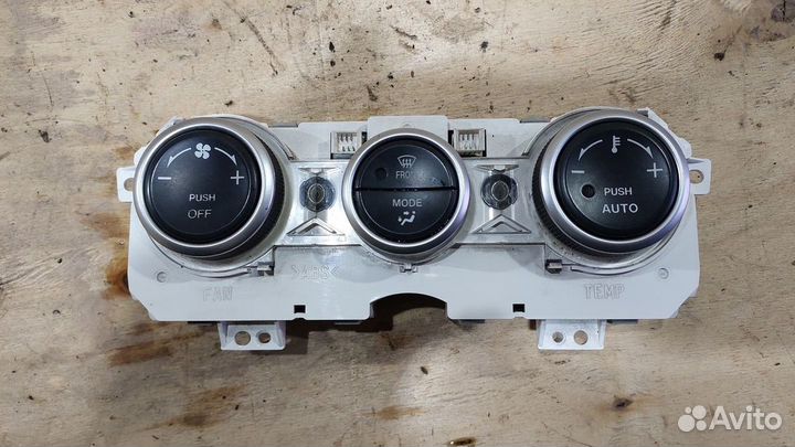 Блок управления отопителем Mazda 6 GG Рест