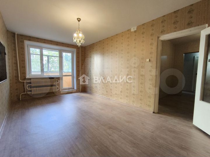 2-к. квартира, 52 м², 3/9 эт.