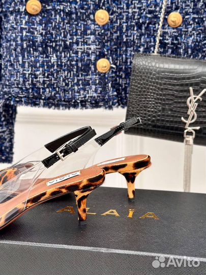 Босоножки#туфли-лодочки с откр.пяткой Prada