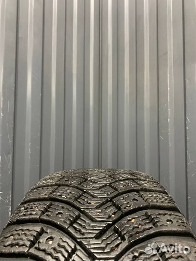 Michelin X-Ice North XIN2 215/65 R16 102T