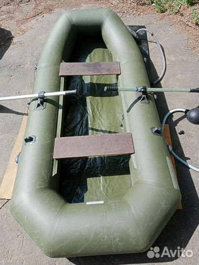 Надувная лодка пвх, 2700