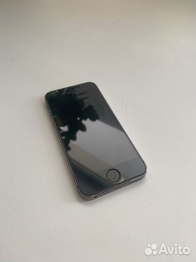 iPhone 5S, 16 ГБ