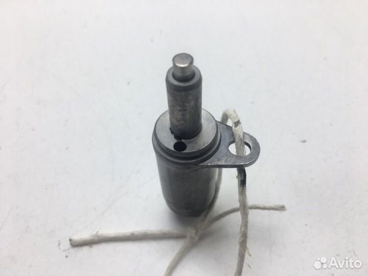 Клапан электромагнитный Audi A6 4G2 chva 2011