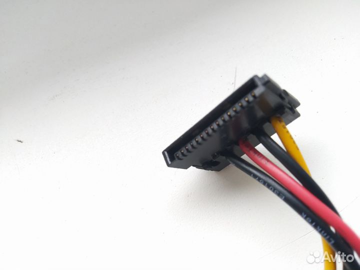 Переходник molex-sata х2