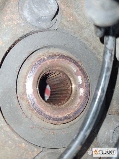 Ступица передняя левая nissan tiida