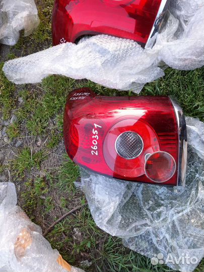 Стоп сигнал Toyota Avensis 251 универсал