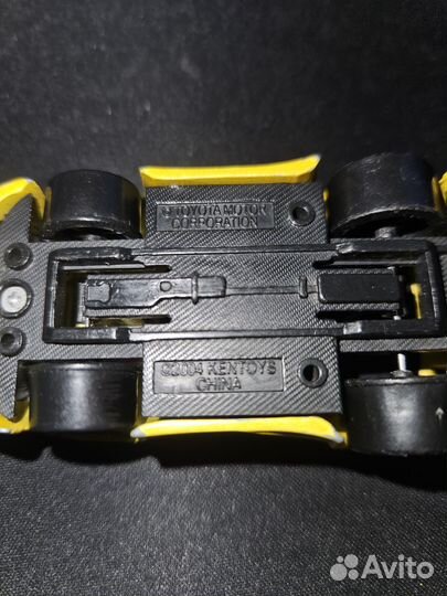 Машинка toyota supra kentoys