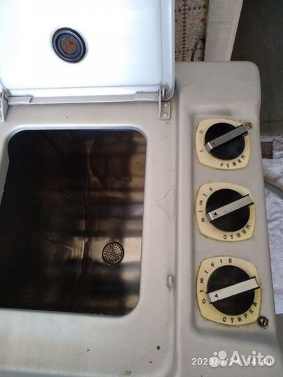 Стиральная машинка Чайка