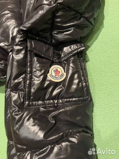 Мужской пуховик moncler