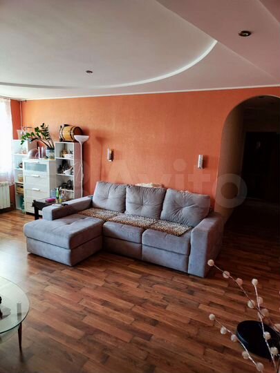 4-к. квартира, 90 м², 4/12 эт.