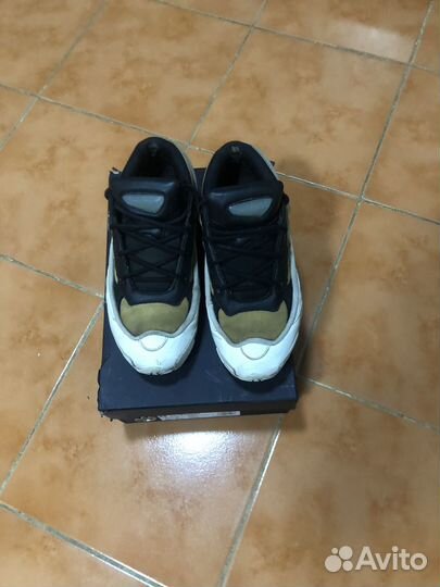 Кроссовки adidas raf simons