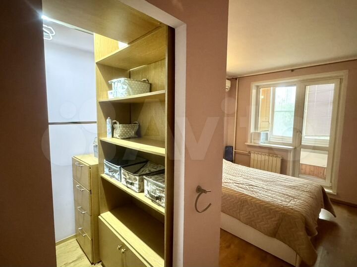 2-к. квартира, 60 м², 5/14 эт.