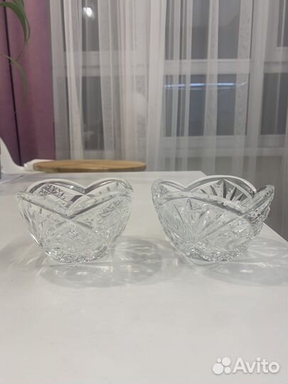 Хрустальная вазочка