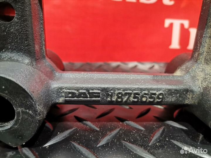 Кронштейн ящика акб Daf XF105