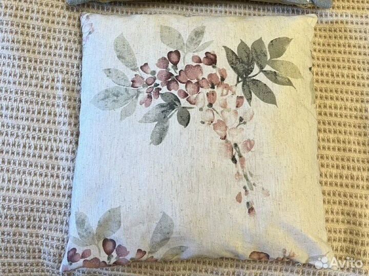 Подушка декоративная