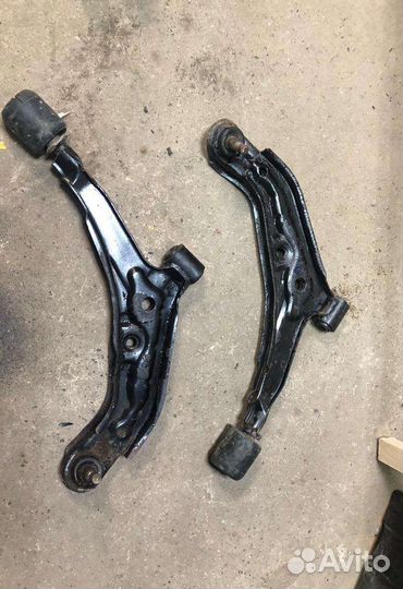 Рычаг передний Левый Ниссан Альмера N 15