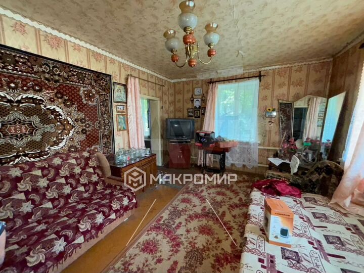 2-к. квартира, 50 м², 1/2 эт.