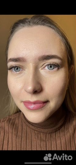 Наращивание ресниц и оформление бровей