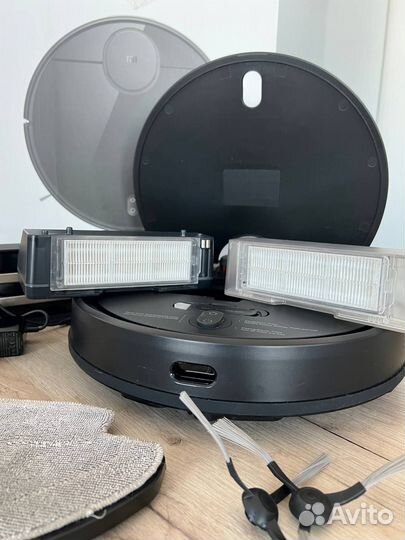 Робот-пылесос Xiaomi Mi Robot Vacuum-Mop P, черный