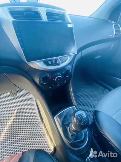 Hyundai Solaris 1.6 МТ, 2015, 103 000 км